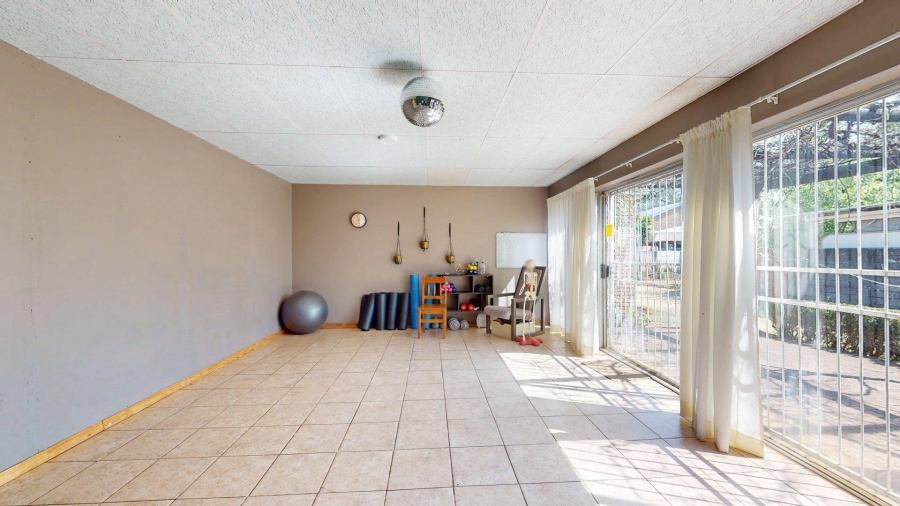 5 Bedroom Property for Sale in Potchefstroom North West